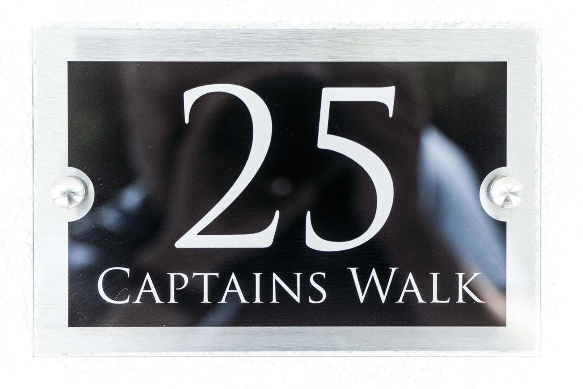 25 Captains Walk - 1 Bedroom Apartment - Saundersfoot Exterior photo
